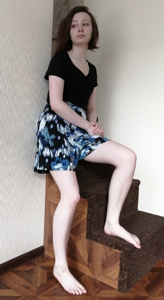 Minimalistic High-waist Flared Jersey Shorts