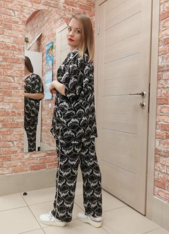 Pyjamas/Scrubs/Lounge/Holiday Set/Outfit of Dolman Top & Pull-on Pants